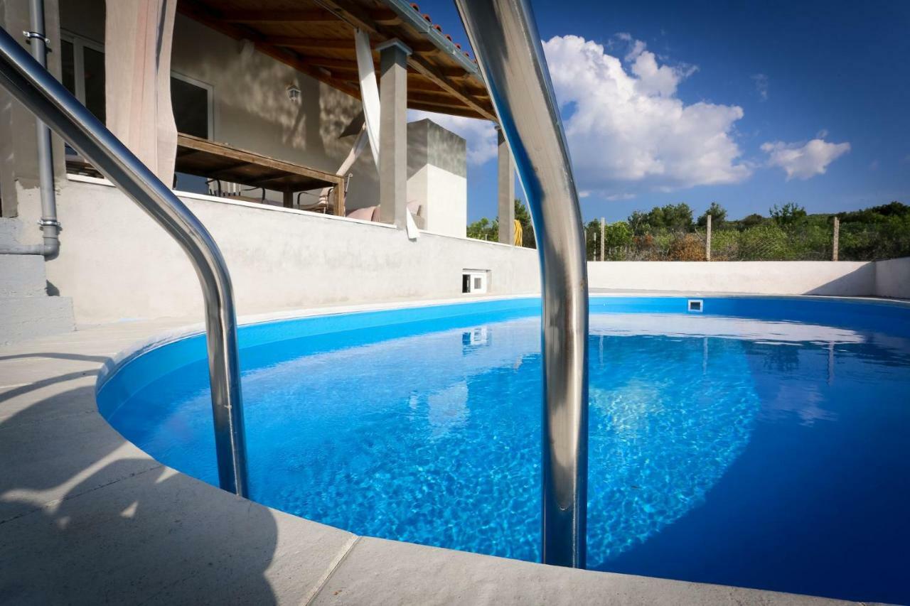 Villa Baras Garden - House With Pool Mirca  Luaran gambar