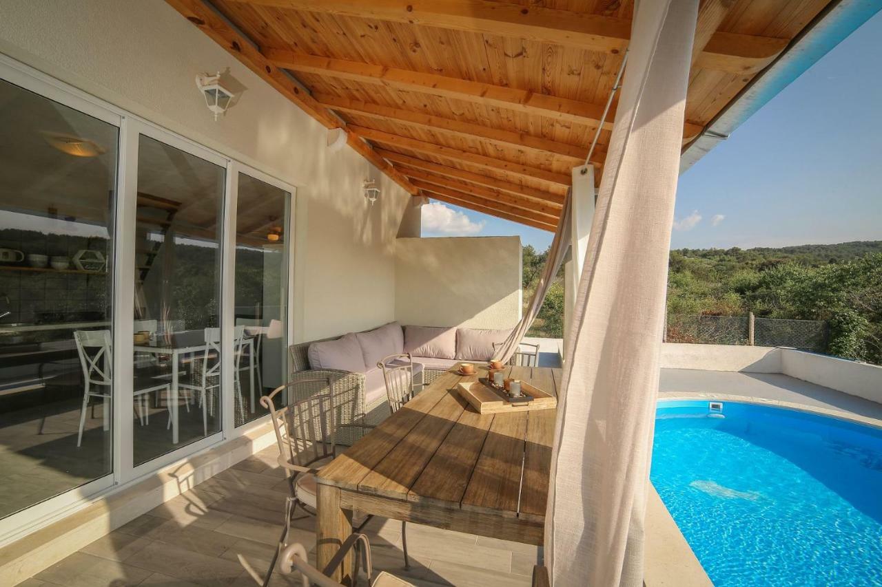 Villa Baras Garden - House With Pool Mirca  Luaran gambar